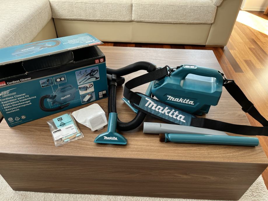 Akumulatorski Sesalec Puhalnik 18V LXT MAKITA DCL184Z