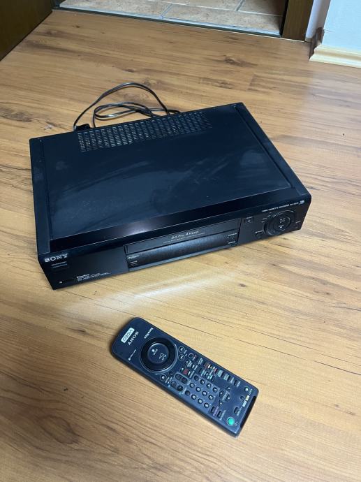 SONY Video VHS Recorder SLV E570