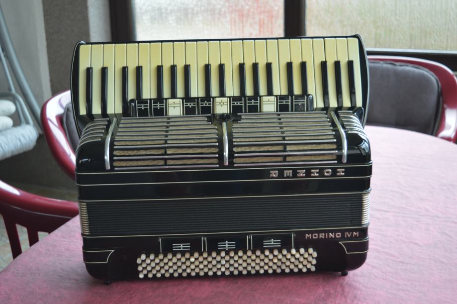 Hohner Morino Iv M Predelana Dvojni Tremolo