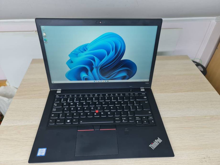 Lenovo ThinkPad T480s I7 8550U 12GB RAM 256GB SSD