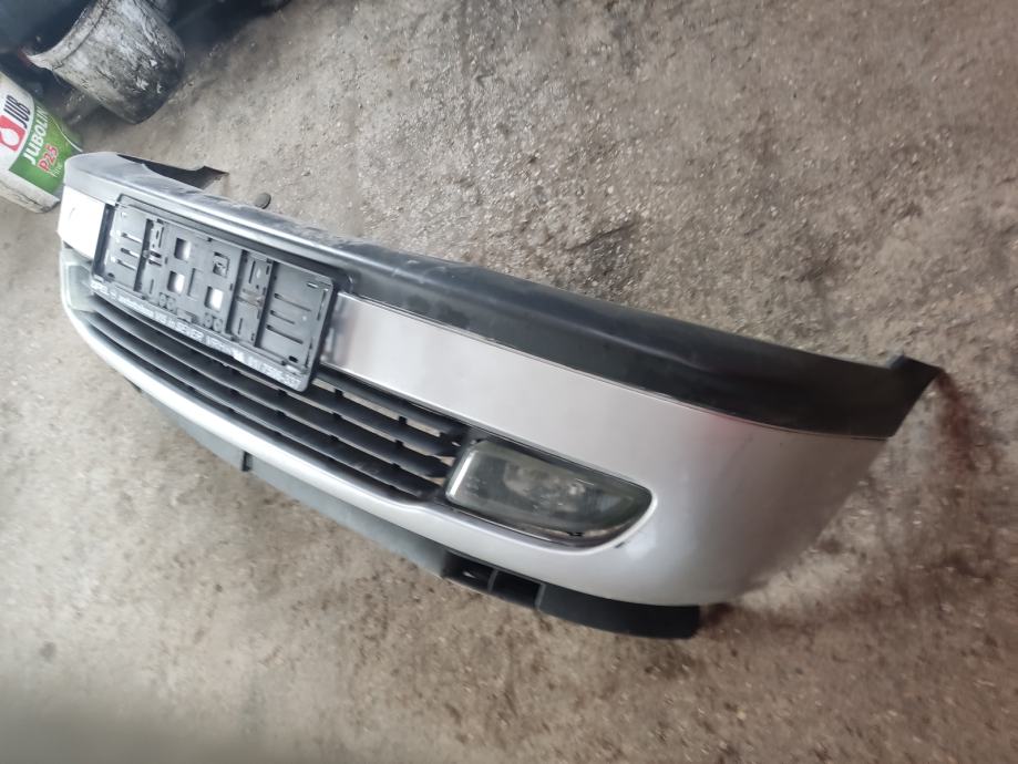 Opel Zafira A prvi odbijač