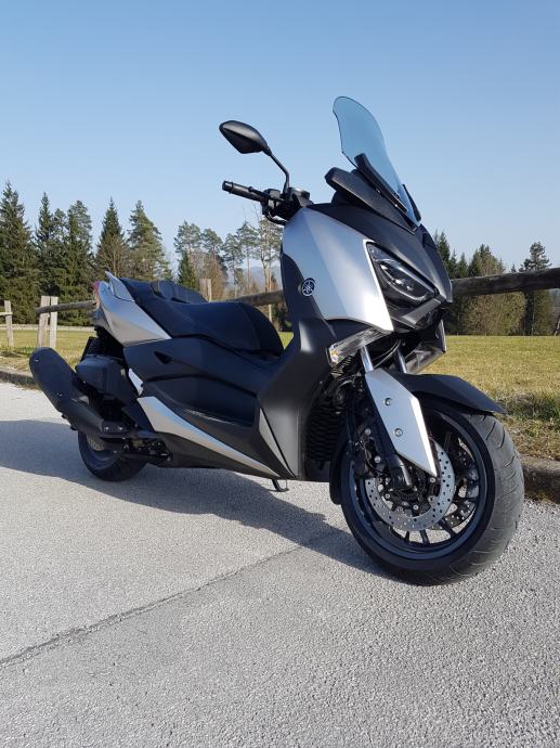 Yamaha X MAX 400 Akrapovič Keyless ABS TCS Led luči 2017 l