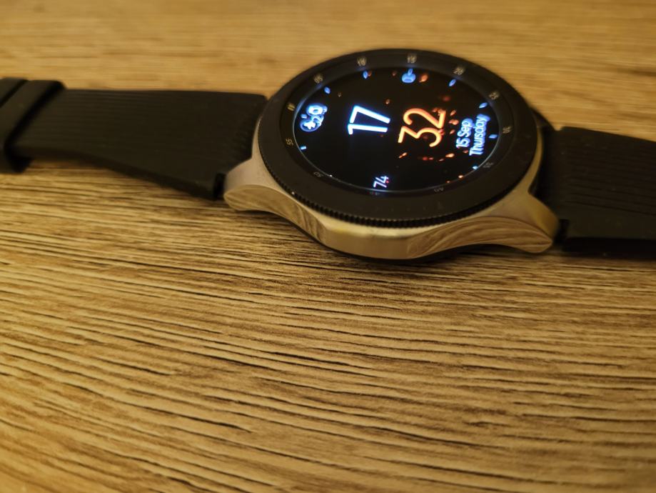 SAMSUNG Galaxy Watch SM R800