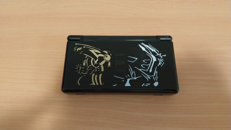 Nintendo Ds Lite Pokemon Dialga And Palkia Edition