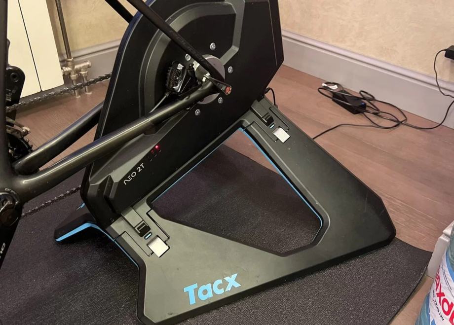 Tacx NEO 2T T2875 Smart Trainerc