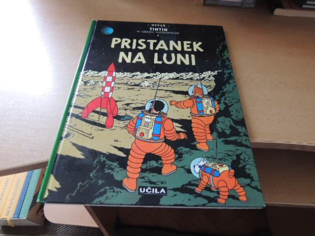 TINTIN IN NJEGOVE PUSTOLOVŠČINE PRISTANEK NA LUNI HERGE ZALOŽBA UČILA