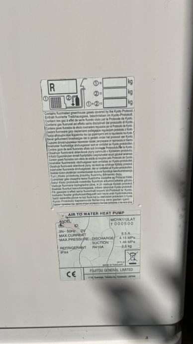 Toplotna Crpalka Fujitsu INVERTER 11kw Notranja Zunanja Bojler 300l