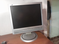 Monitor Philips 15 col