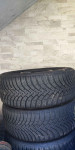 Pnevmatike Goodyear 215/55/16 zimska Količina: 4