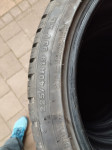 Pnevmatike Kumho 225/40/19 XL, zimska Količina: 4