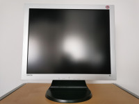 Monitor Samsung Samtron 93V LCD