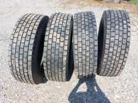 Pnevmatike Kumho 315/80/22.5 zimska Količina: 4