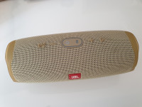 JBL Charge 4