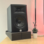 JBL LSR 305 Set + Auralex MOPAD