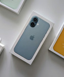 Apple iPhone 16 (256GB) - Teal