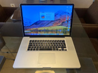 Apple macbook pro mid 2010 17inch