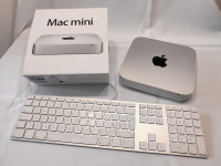 Mac mini 2.5 (Intel Core i5, SSD) + Apple slovenska tipkovnica