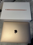 Apple MacBook Air 13” 2023