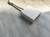 Apple Mini Displayport to VGA Adapter za Macbook