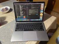 Kot nov: MacBook Air Retina 13’, 128GB, 2019, baterija le 130 ciklov