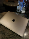 MacBook Air 13.3-inch M1 Chip 8-Core CPU/7-Core GPU/256GB SSD/CRO Spac