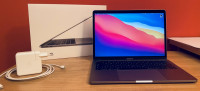 MacBook Pro 13" 2017 Two ThunderBolt 3 Ports