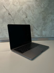 Prodam Macbook Pro