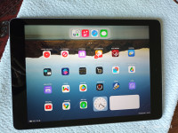 Apple iPad 6 (2018) 9.7"  128 GB