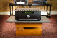 Arcam FMJ AVR850 high end AV receiver