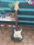 QUESTIONCASTER STRAT style 3D SSH GITARRE električna kitara OOAK olive