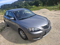 Mazda 3 1.4i po delih ali v celoti