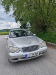 Mercedes-Benz C180