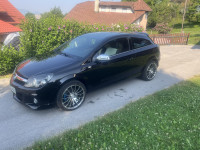 Opel Astra 1.9 dti 16V GTC