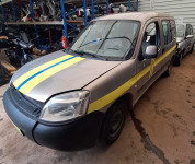 Citroen Berlingo Peugeot Partner 1.6 hdi 2002-2009 po delih deli