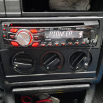 Pioneer DEH-2300UBB - lahko dodam bluetooth vmesnik