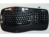 Ergonomska brezžična multimedijska tipkovnica Logitech K350 Wave