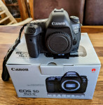 Canon EOS 5D Mark IV