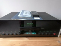 Predvajalnik CD McIntosh MCD 7009