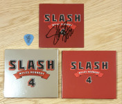 SLASH (Guns n' Roses) 4 CD s trzalico in podpisano knjižico (avtogram)