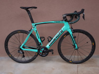 BIANCHI Oltre XR4 DI2 Ultegra