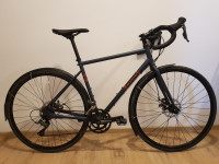 Cestno/gravel kolo Marin Nicasio 54