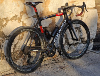 Colnago V2R UAE Emirates Campagnolo SR 12b Eps