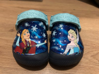 Crocs frozen c5