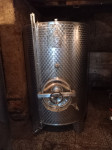 CISTERNA ZA VINO INOX 1600L