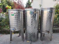 Prodam inox sode za vino 100 in 50 L