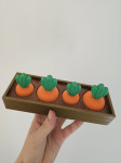 Montessori igrača korenček - "carrot box"