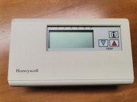 HONEYWELL TERMOSTACKA PROGRAMSKA URA