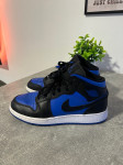 Nike Air Jordan 1 Mid Royal Blue