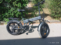 Električno kolo - moped