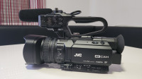 Kamera JVC GY HM-180E